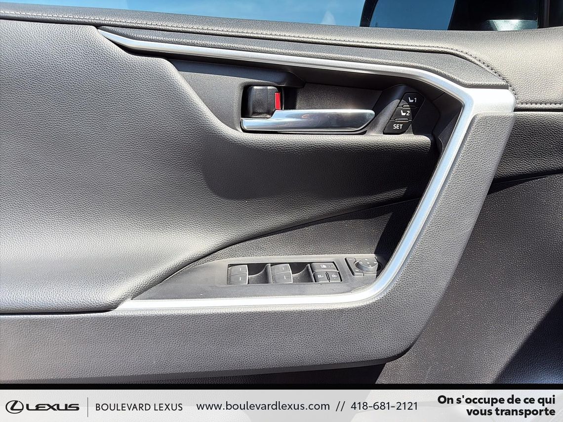 2022 TOYOTA RAV4 HYBRIDE LIMITED