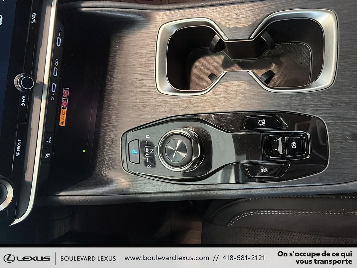 2023 LEXUS RZ 450e AWD GROUPE EXÉCUTIF