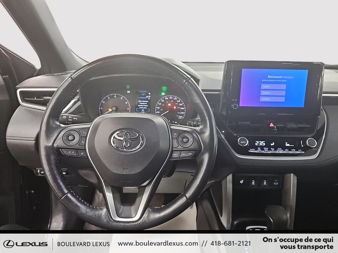 2023 TOYOTA COROLLA CROSS HYBRIDE SE