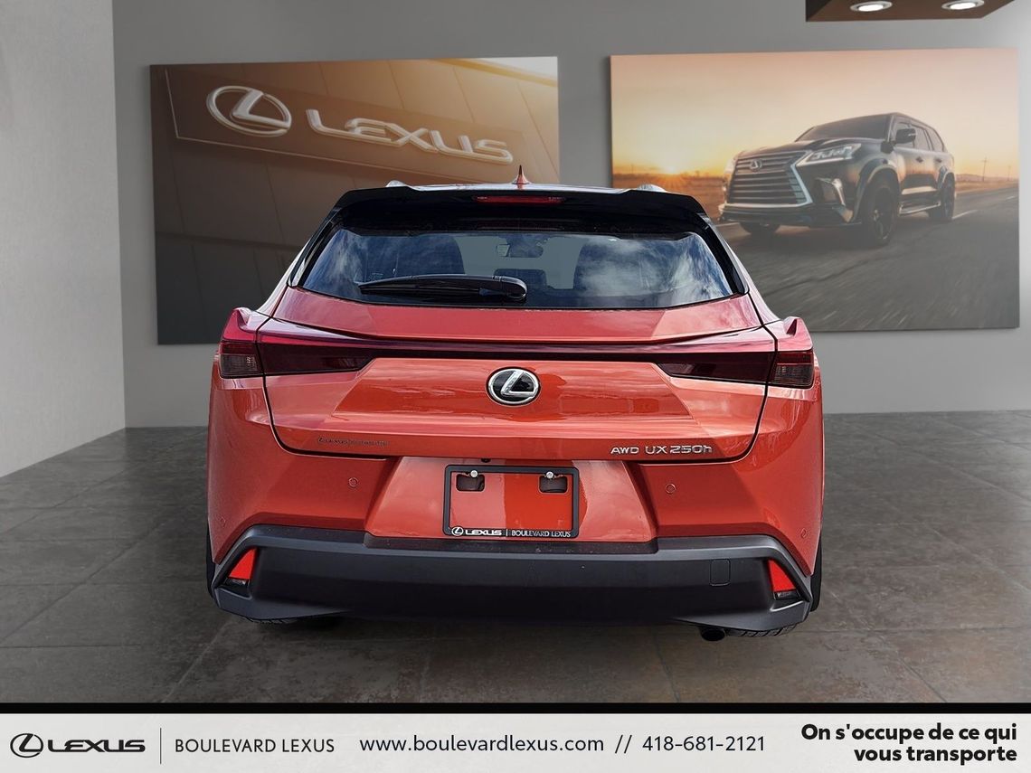 2023 LEXUS UX 250H GROUPE LUXE AWD
