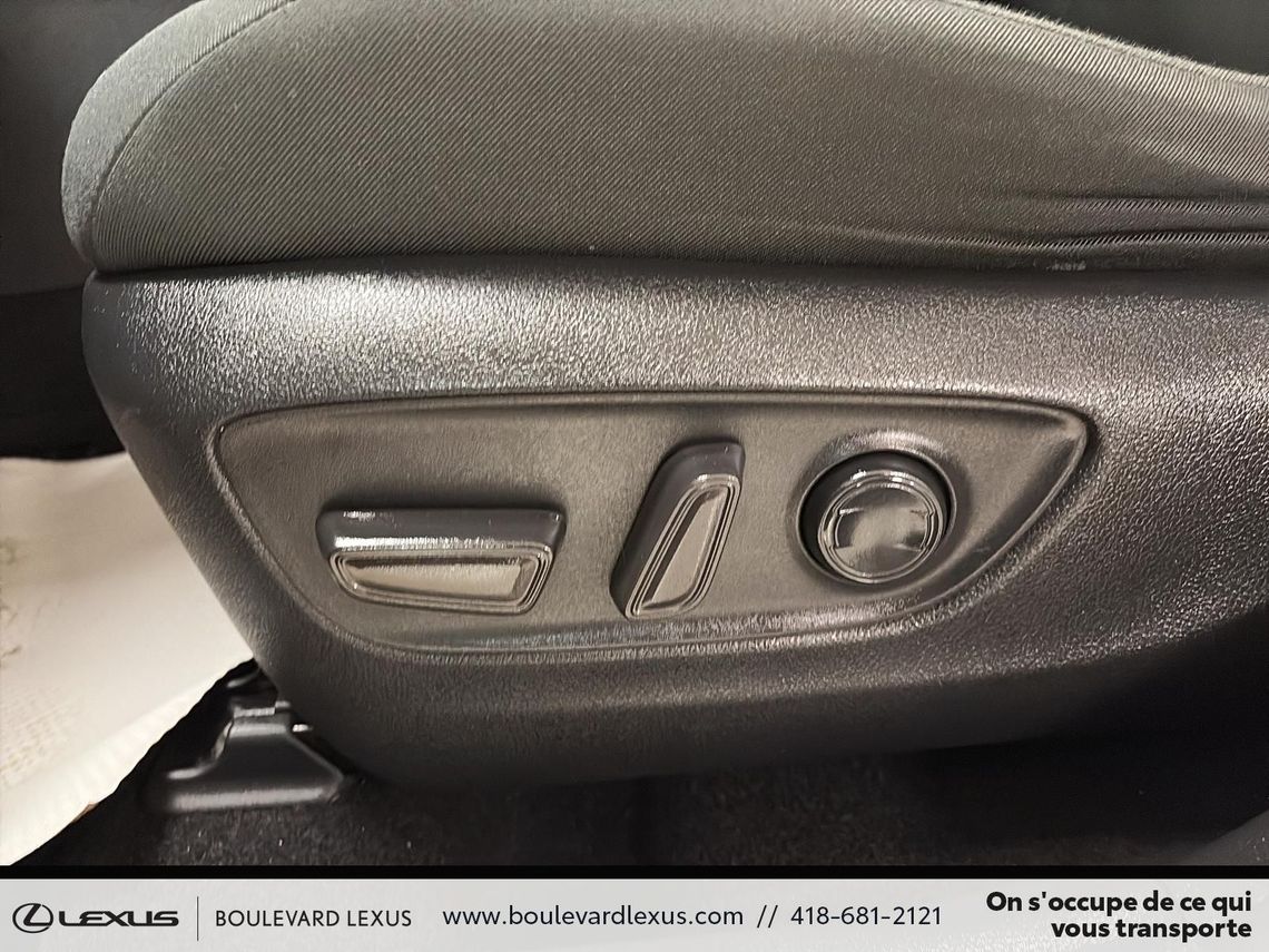 2020 TOYOTA RAV4 HYBRIDE XLE