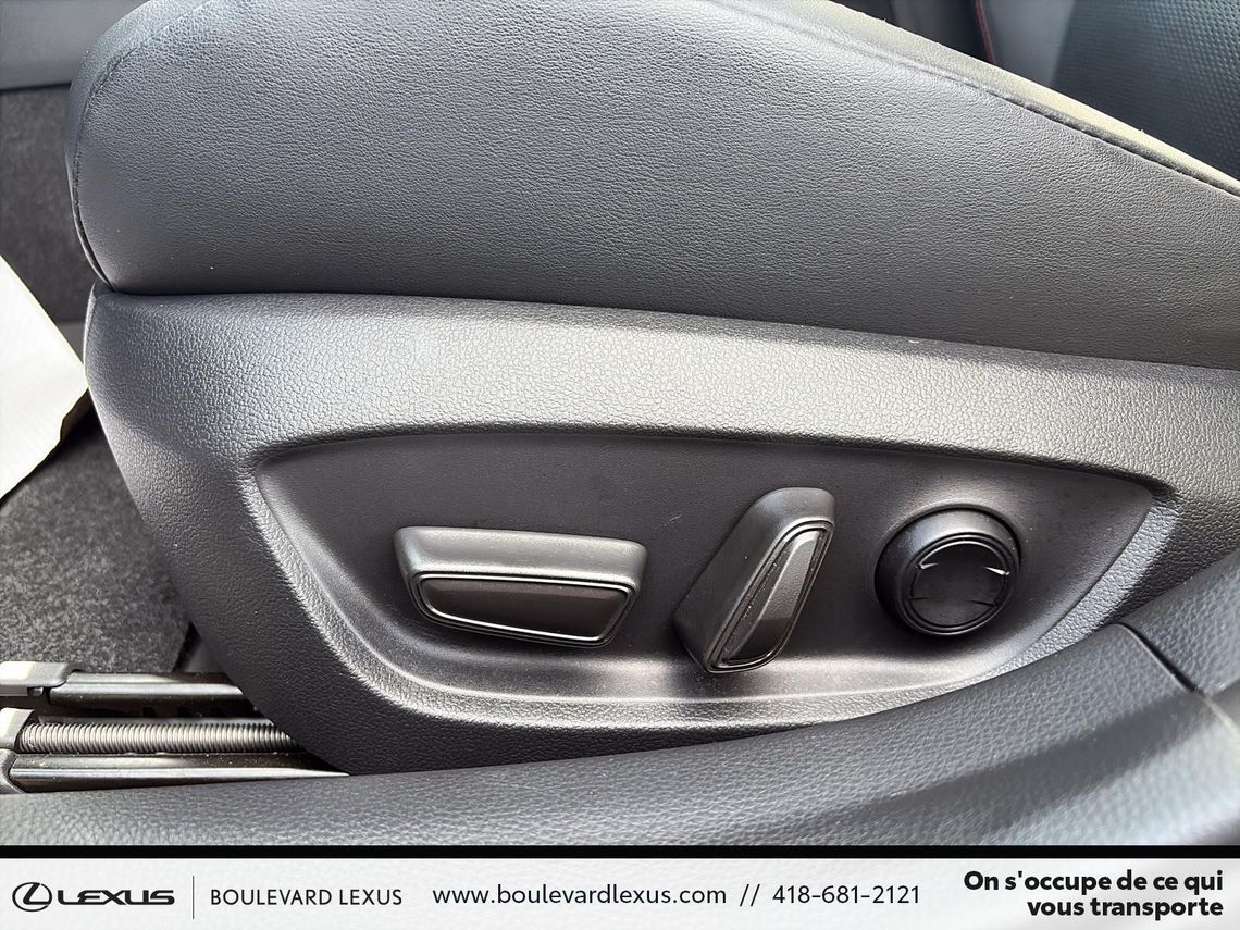 2024 TOYOTA PRIUS PRIME XSE PREMIUM