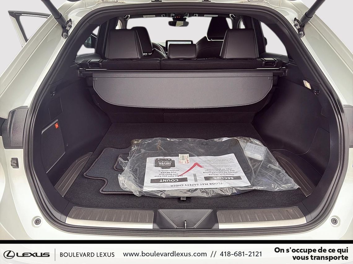 2024 TOYOTA VENZA XLE AWD