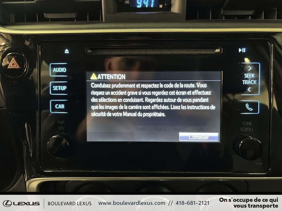 2019 TOYOTA COROLLA CE