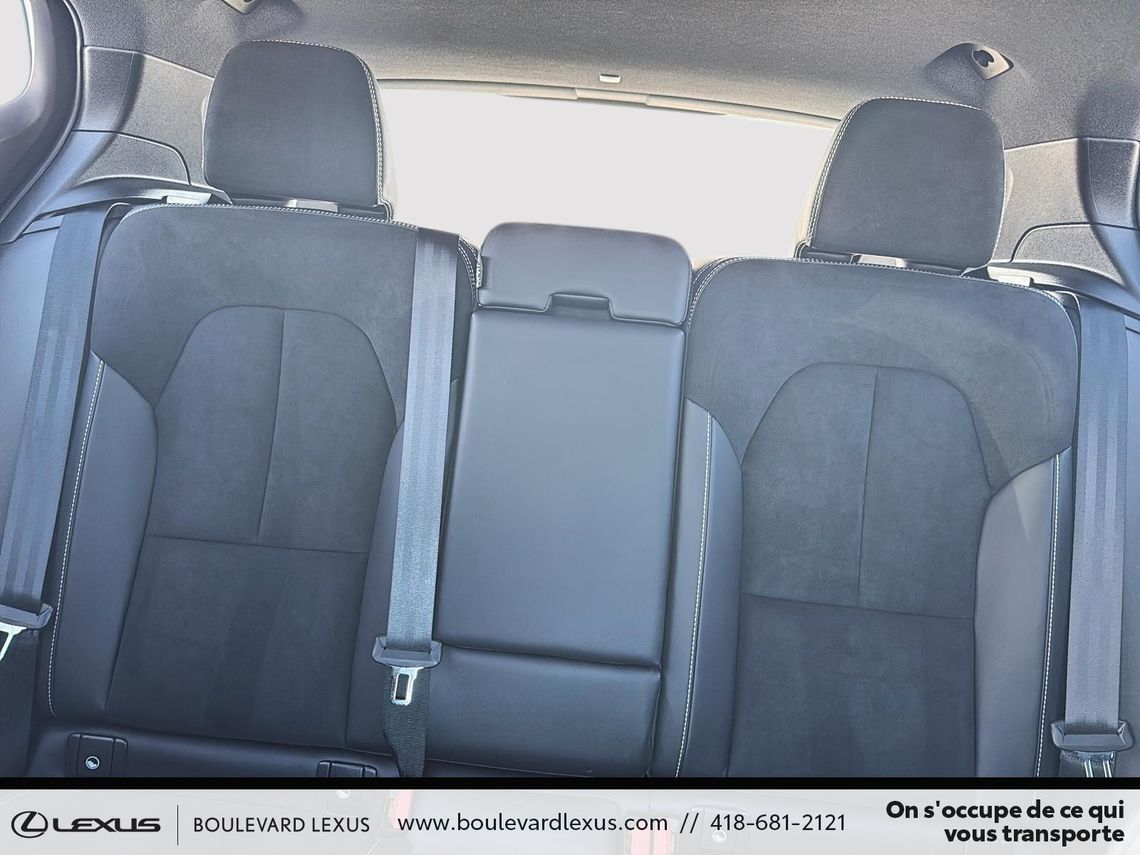 2022 VOLVO XC40 RECHARGE ULTIMATE AWD