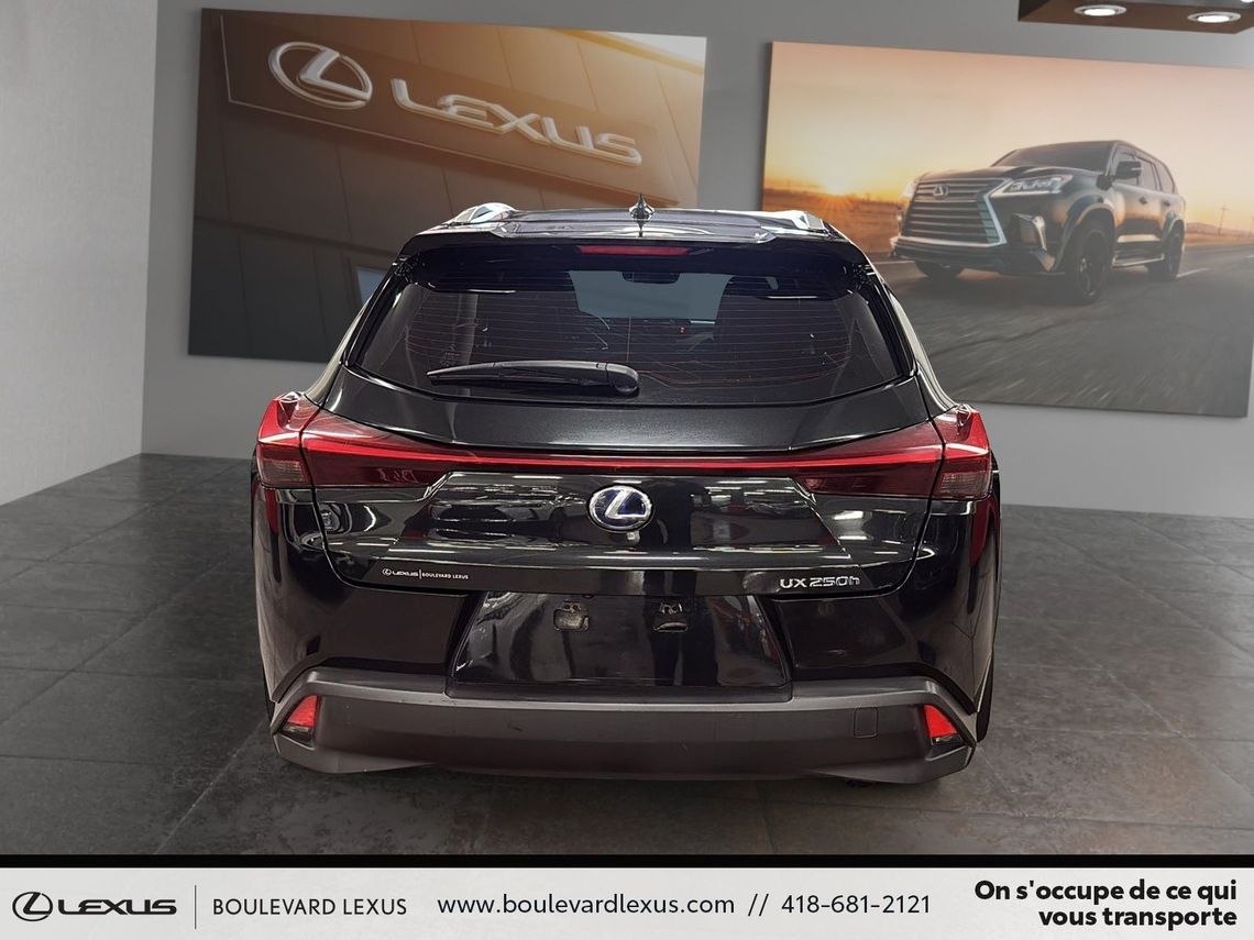 2019 LEXUS UX 250h GROUPE PREMIUM AWD