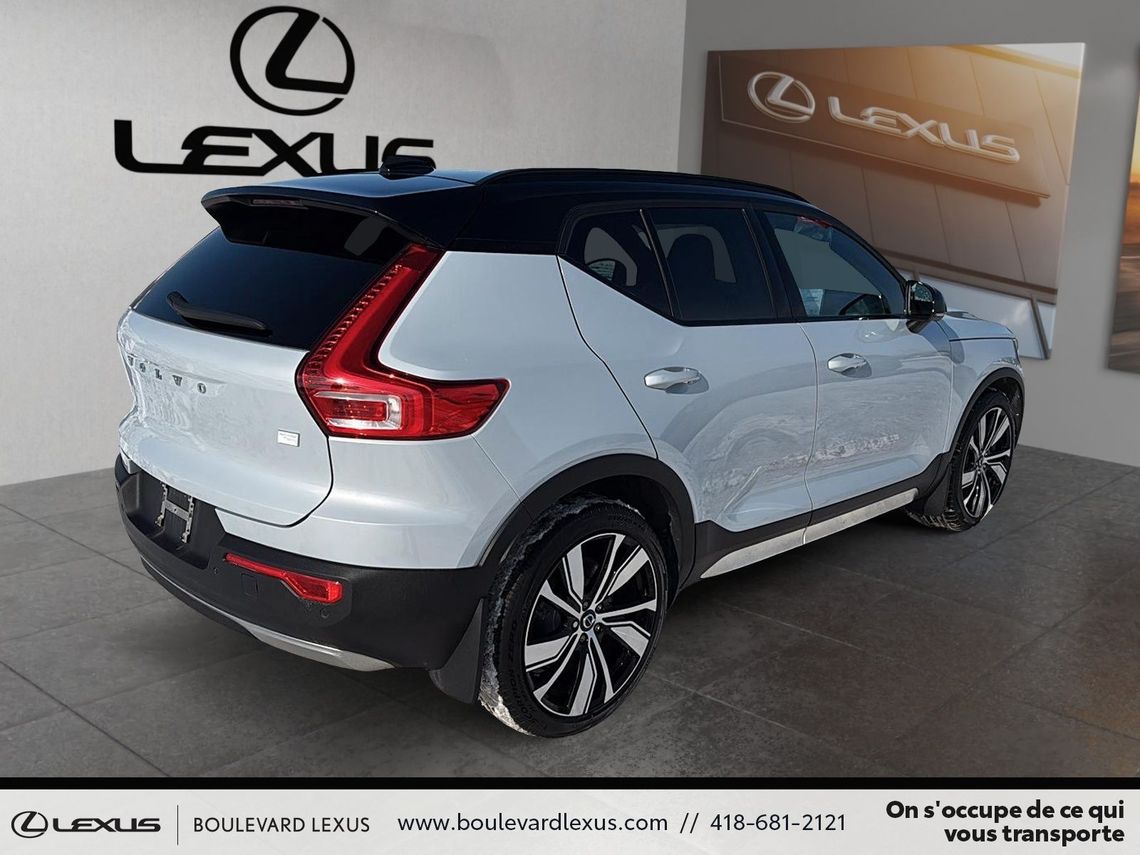 2022 VOLVO XC40 RECHARGE ULTIMATE AWD