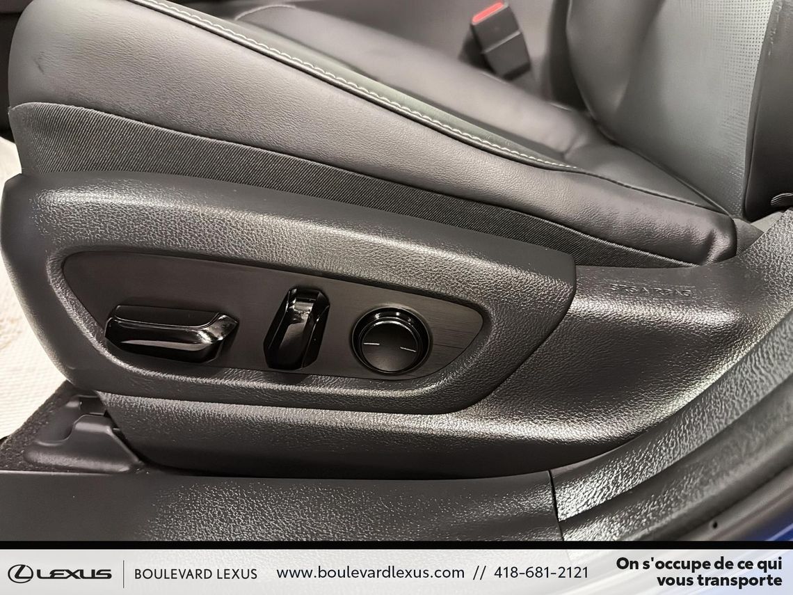 2025 LEXUS UX 300h GROUPE F SPORT DESIGN AWD