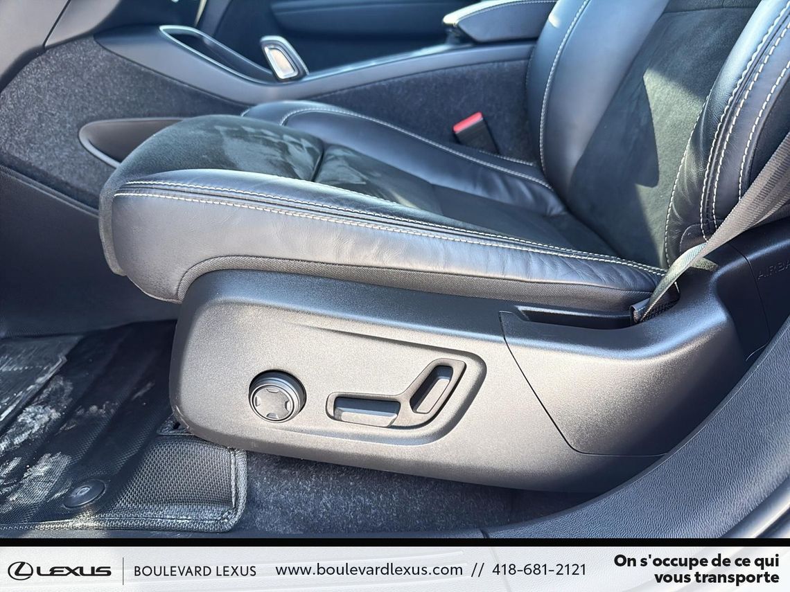 2022 VOLVO XC40 RECHARGE ULTIMATE AWD