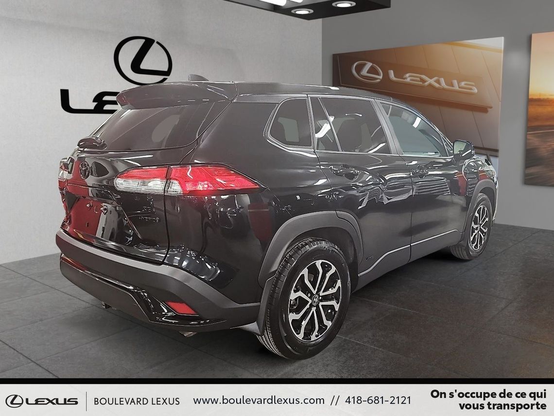 2023 TOYOTA COROLLA CROSS HYBRIDE SE