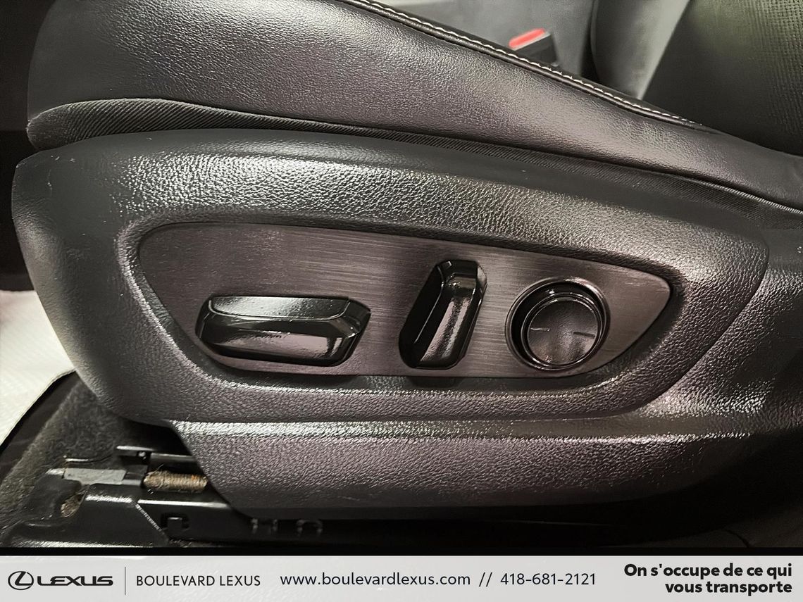 2020 LEXUS UX 250h GROUPE PREMIUM AWD