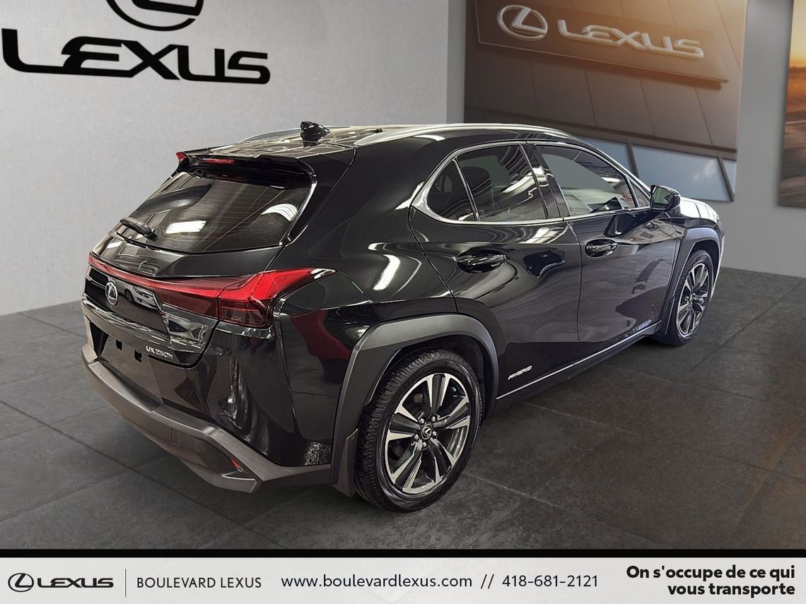 2019 LEXUS UX 250h GROUPE PREMIUM AWD