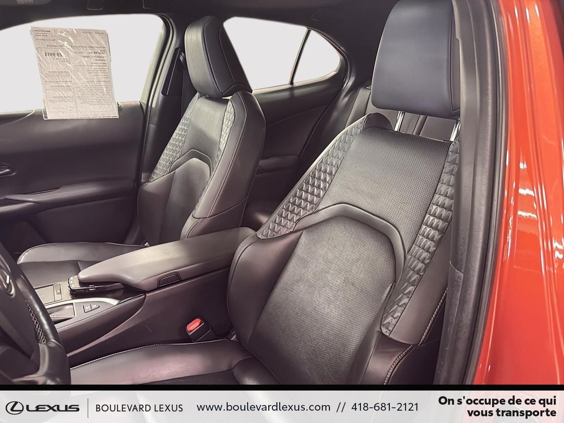 2020 LEXUS UX 250h GROUPE PREMIUM AWD