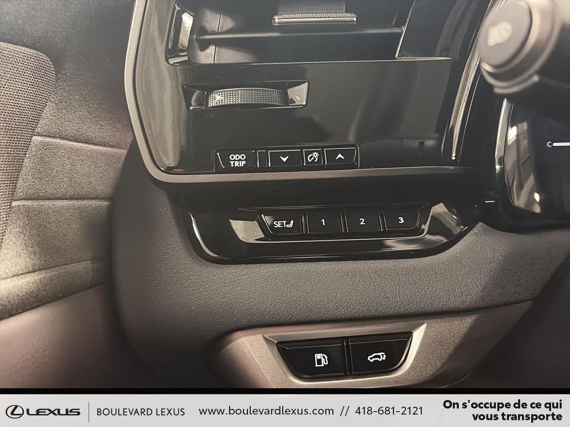 2025 LEXUS RX 350 H AWD GROUPE EXÉCUTIF