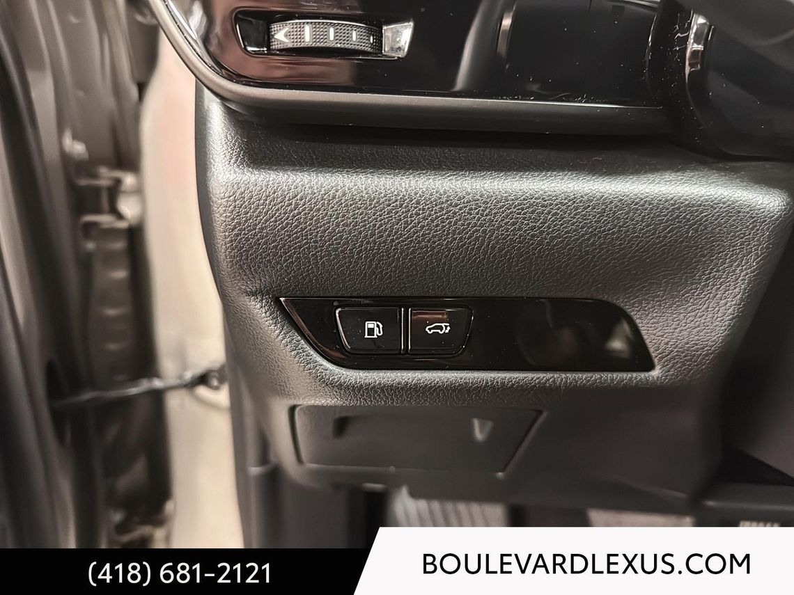 2022 LEXUS NX 450h+ GROUPE EXÉCUTIF AWD