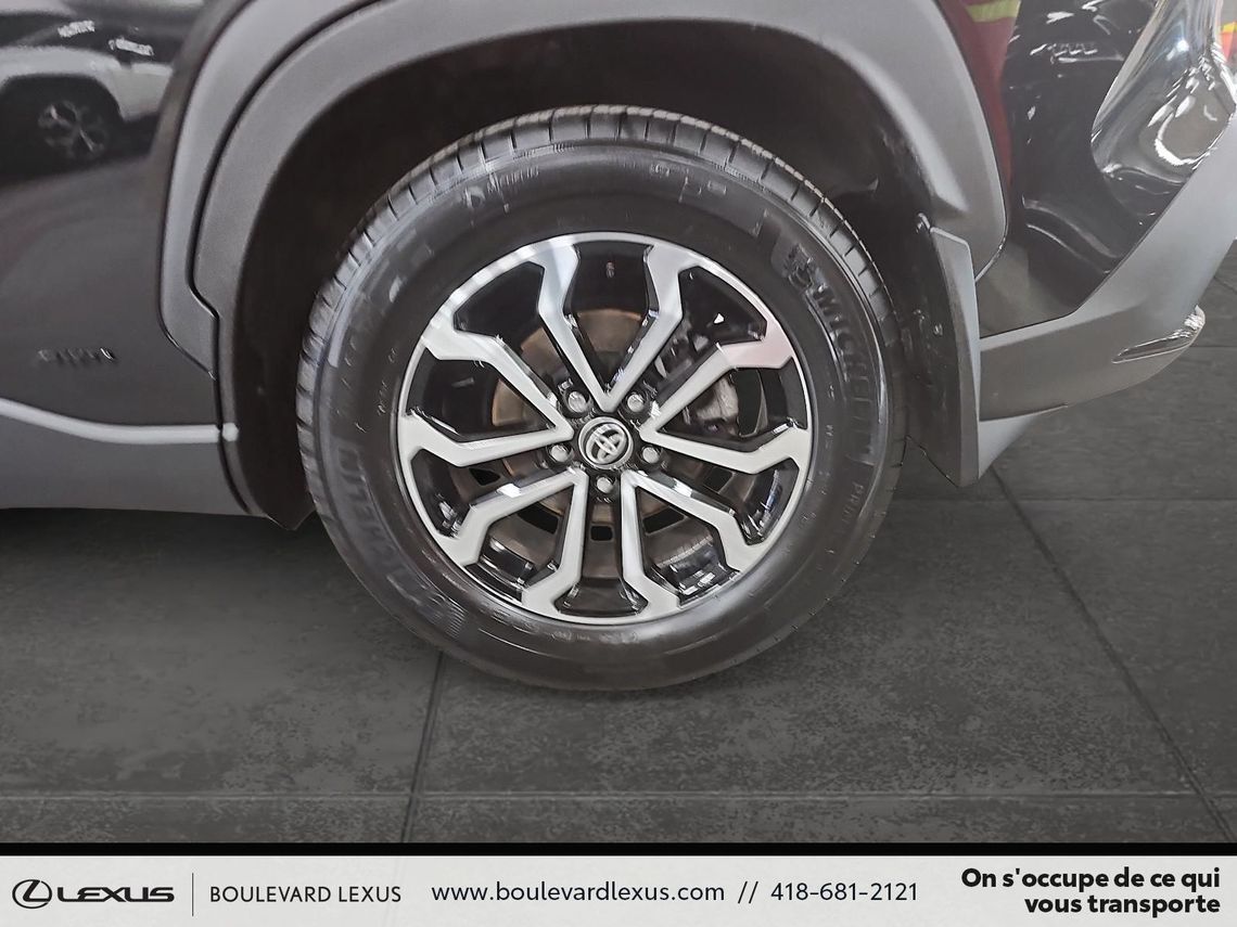 2023 TOYOTA COROLLA CROSS HYBRIDE SE