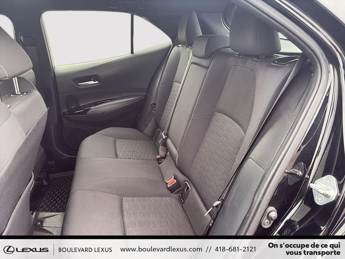 2023 TOYOTA COROLLA HATCHBACK SE