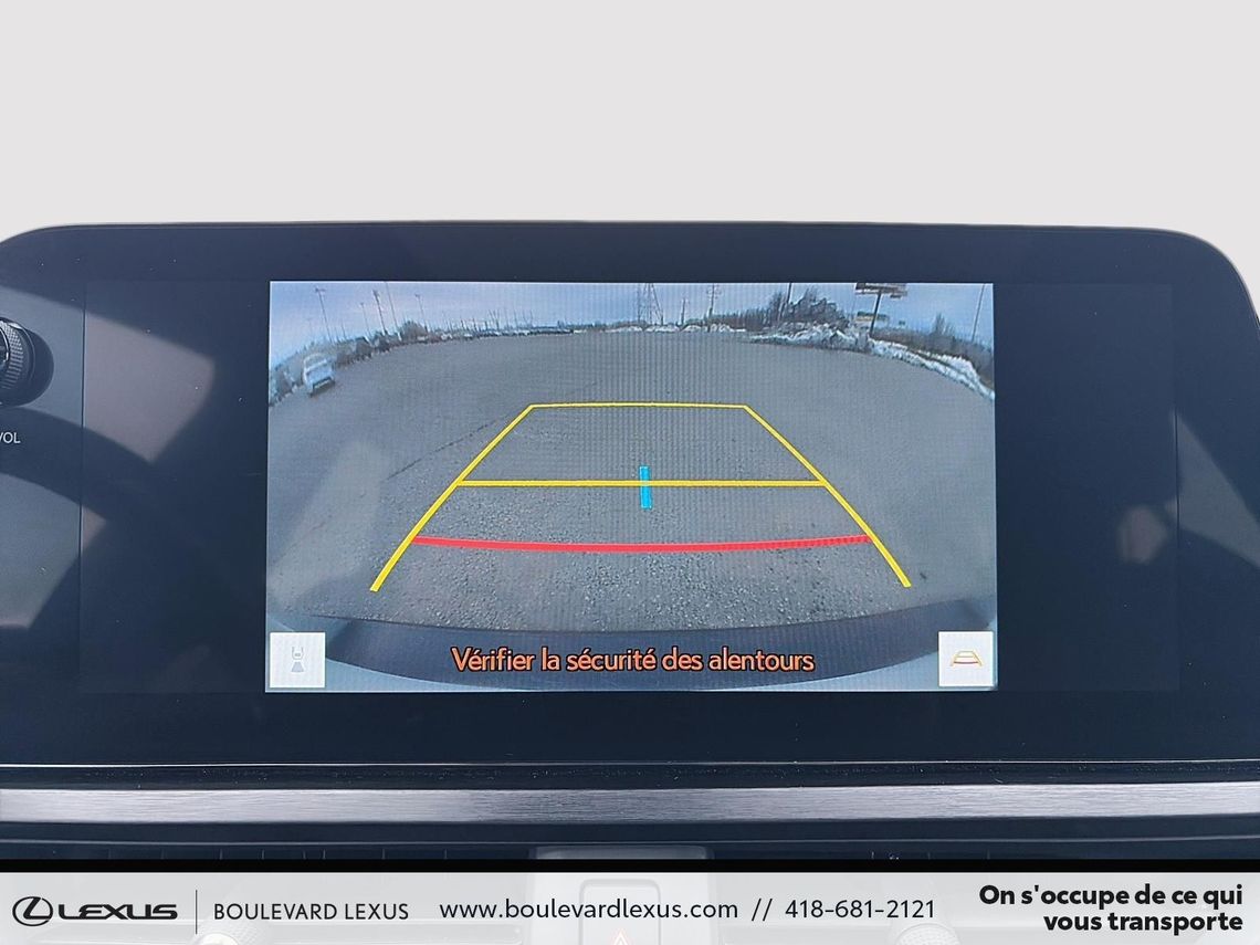 2023 LEXUS UX 250h GROUPE LUXE AWD