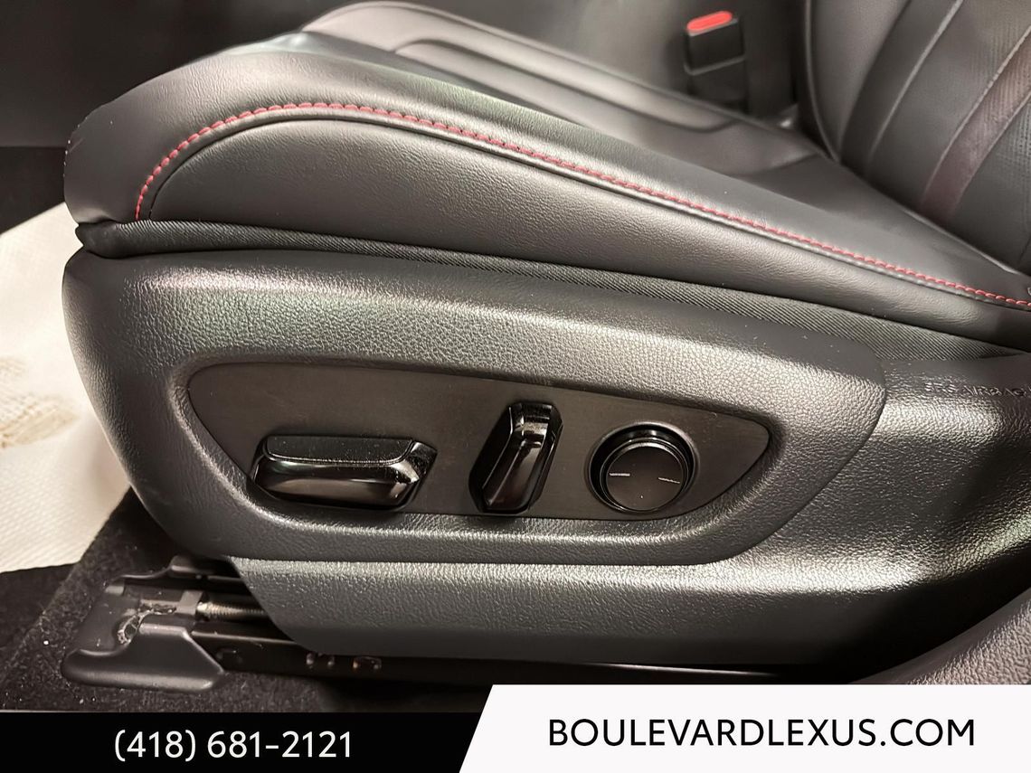 2024 LEXUS UX 250h GROUPE F SPORT 1 AWD