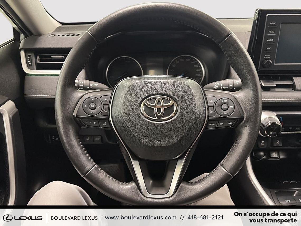 2020 TOYOTA RAV4 HYBRIDE XLE