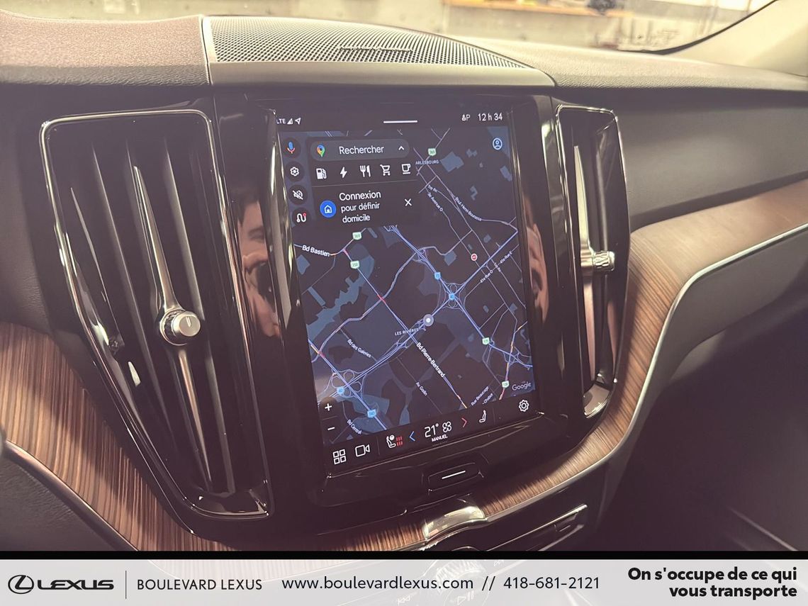 2023 VOLVO XC60 RECHARGE PLUS DARK AWD