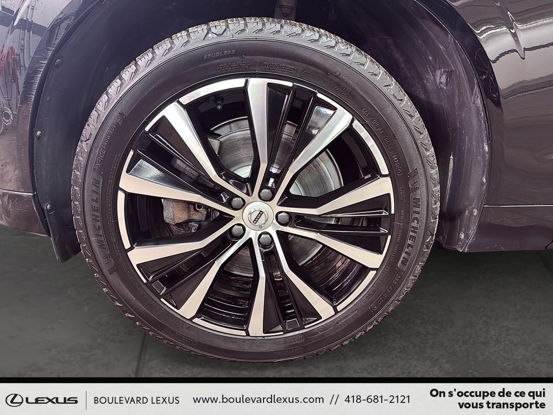 2023 VOLVO XC60 RECHARGE PLUS DARK AWD