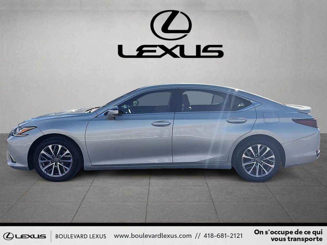 2022 LEXUS ES 300h GROUPE PREMIUM