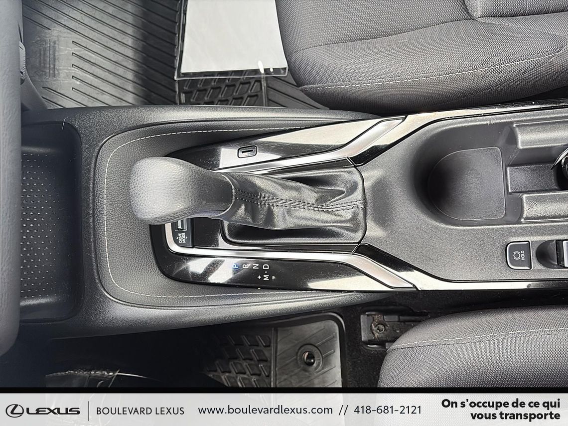 2023 TOYOTA COROLLA HATCHBACK SE