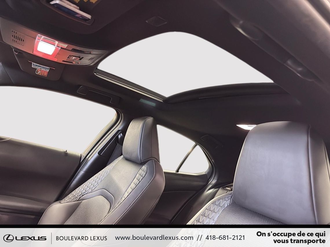 2020 LEXUS UX 250h GROUPE PREMIUM AWD