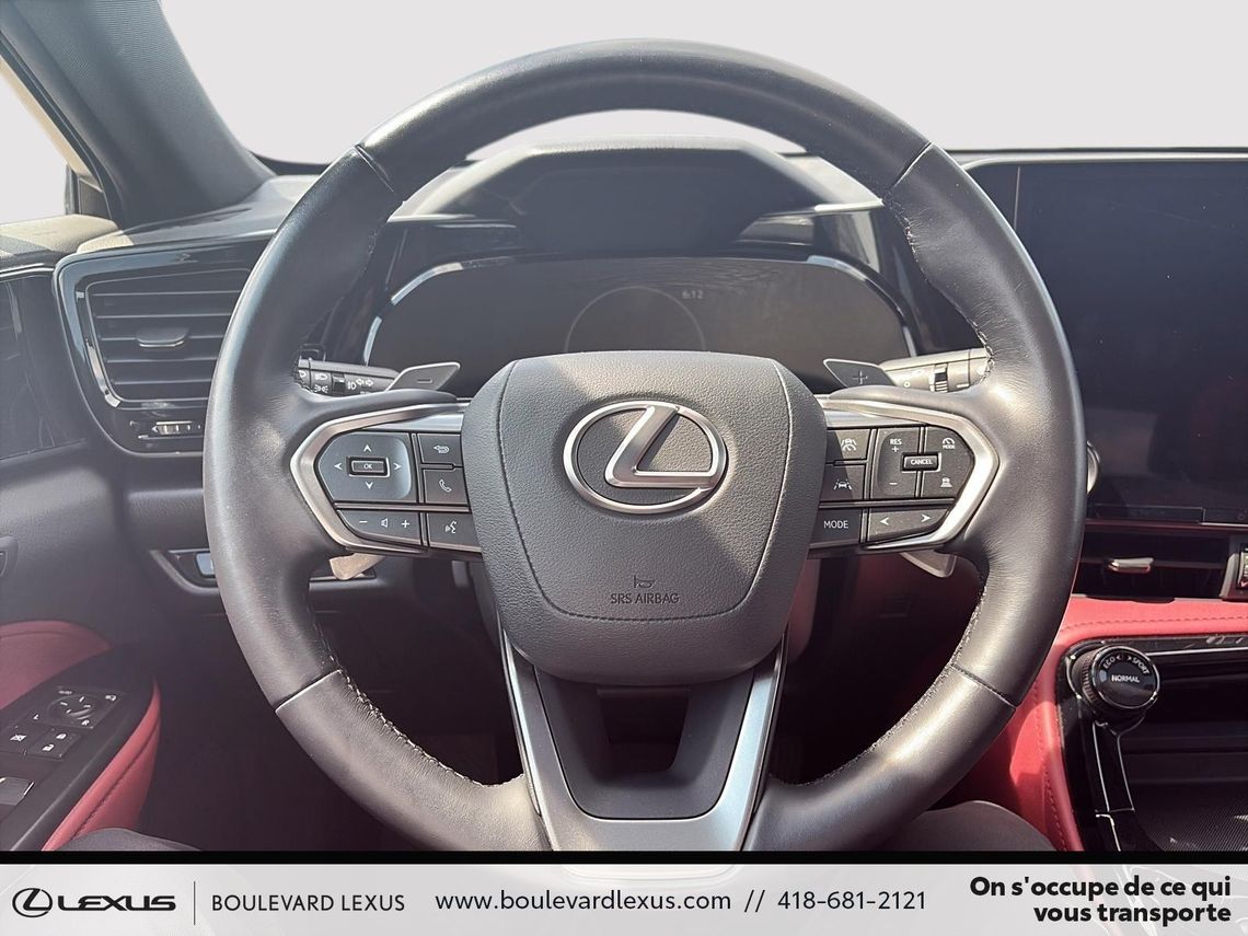 2022 LEXUS NX450H LUXE