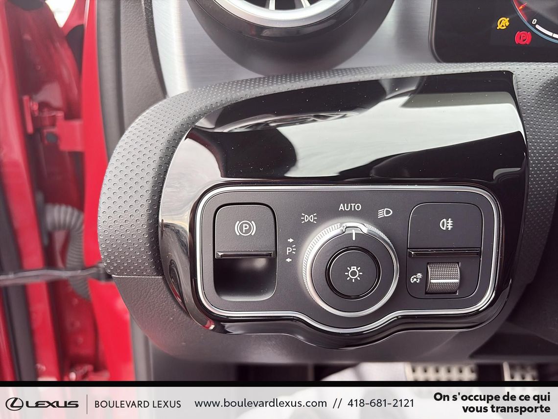 2021 MERCEDES-BENZ A 250 4MATIC