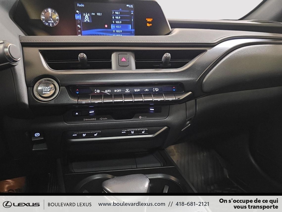 2019 LEXUS UX 200 GROUPE PREMIUM