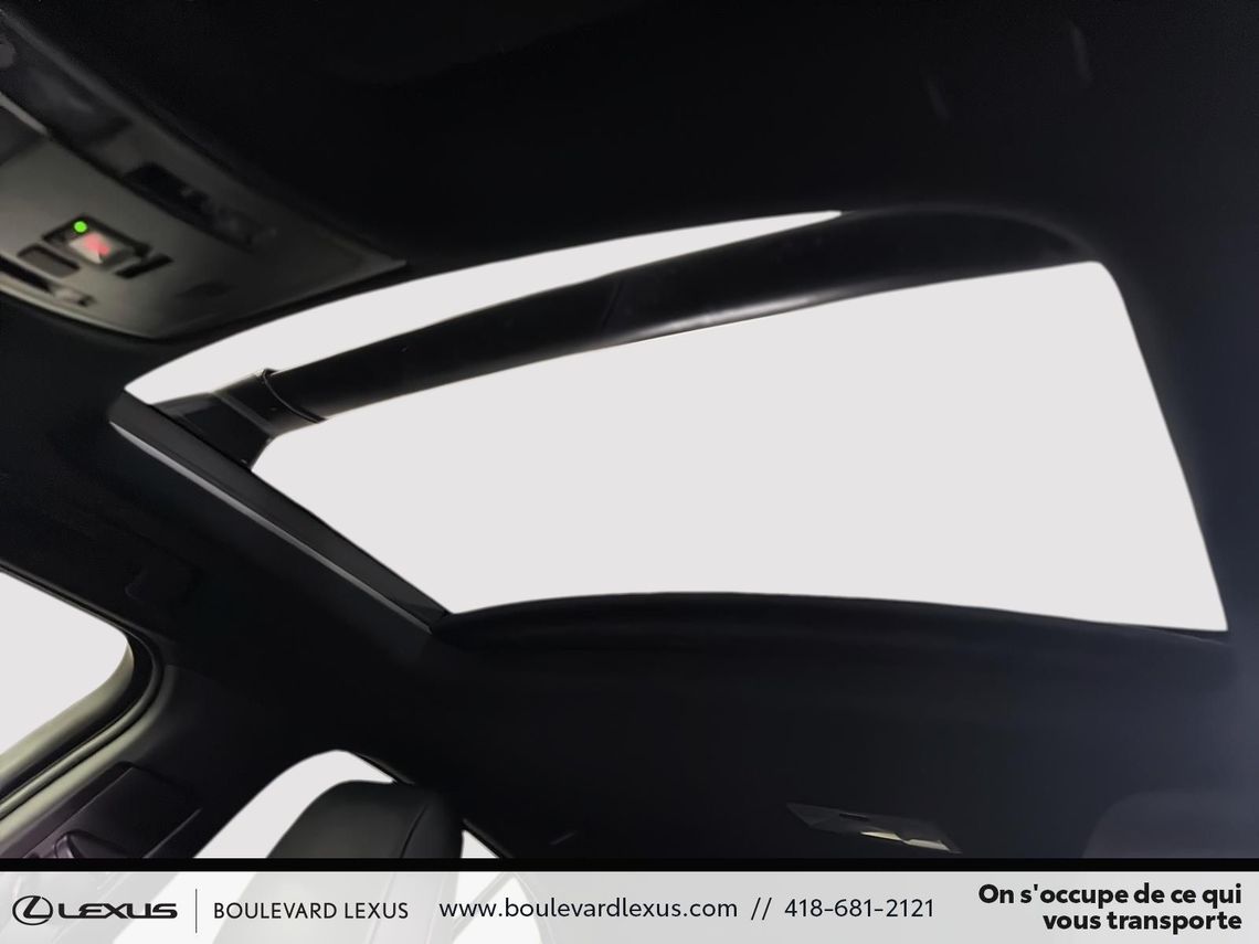 2020 LEXUS UX 250h GROUPE PREMIUM AWD