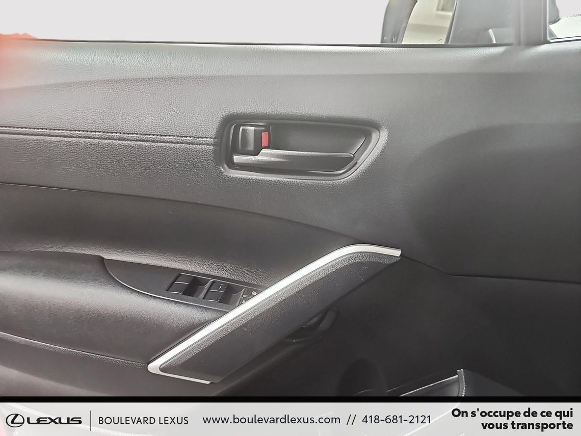 2023 TOYOTA COROLLA CROSS HYBRIDE SE