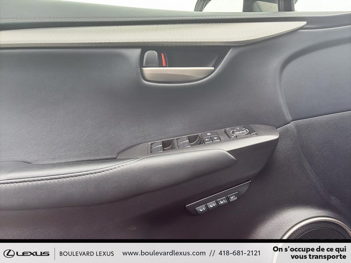 2015 LEXUS NX 200t GROUPE F-SPORT 1 AWD