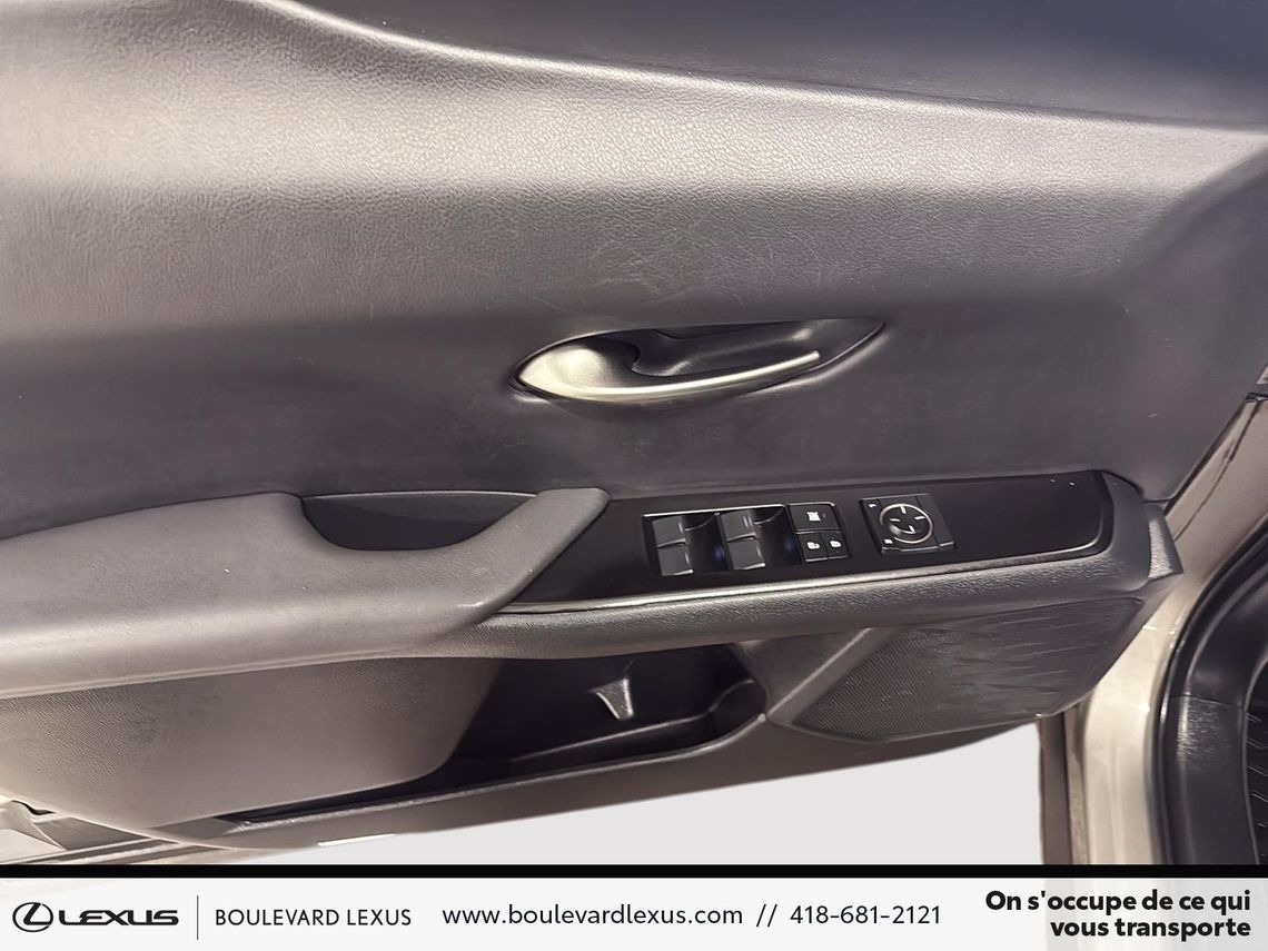 2020 LEXUS UX 250h GROUPE PREMIUM AWD