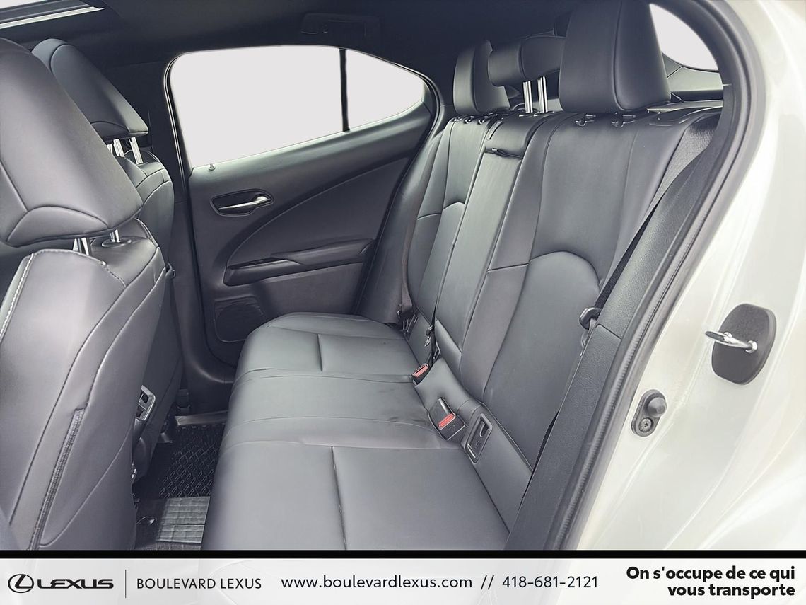 2023 LEXUS UX 250h GROUPE LUXE AWD