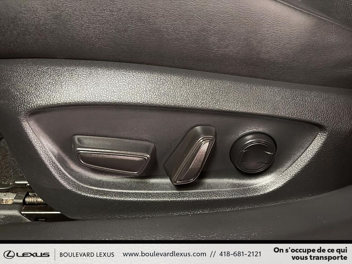 2024 TOYOTA PRIUS PRIME XSE