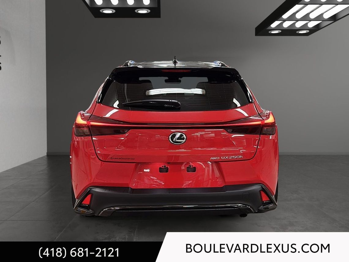2024 LEXUS UX 250h GROUPE F SPORT 1 AWD