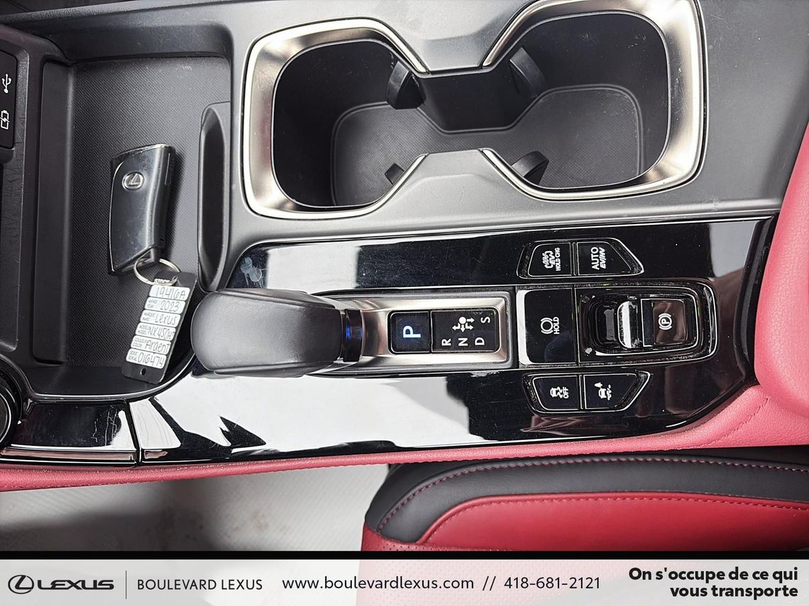 2023 Lexus NX 450h+  Groupe Ultra Premium AWD