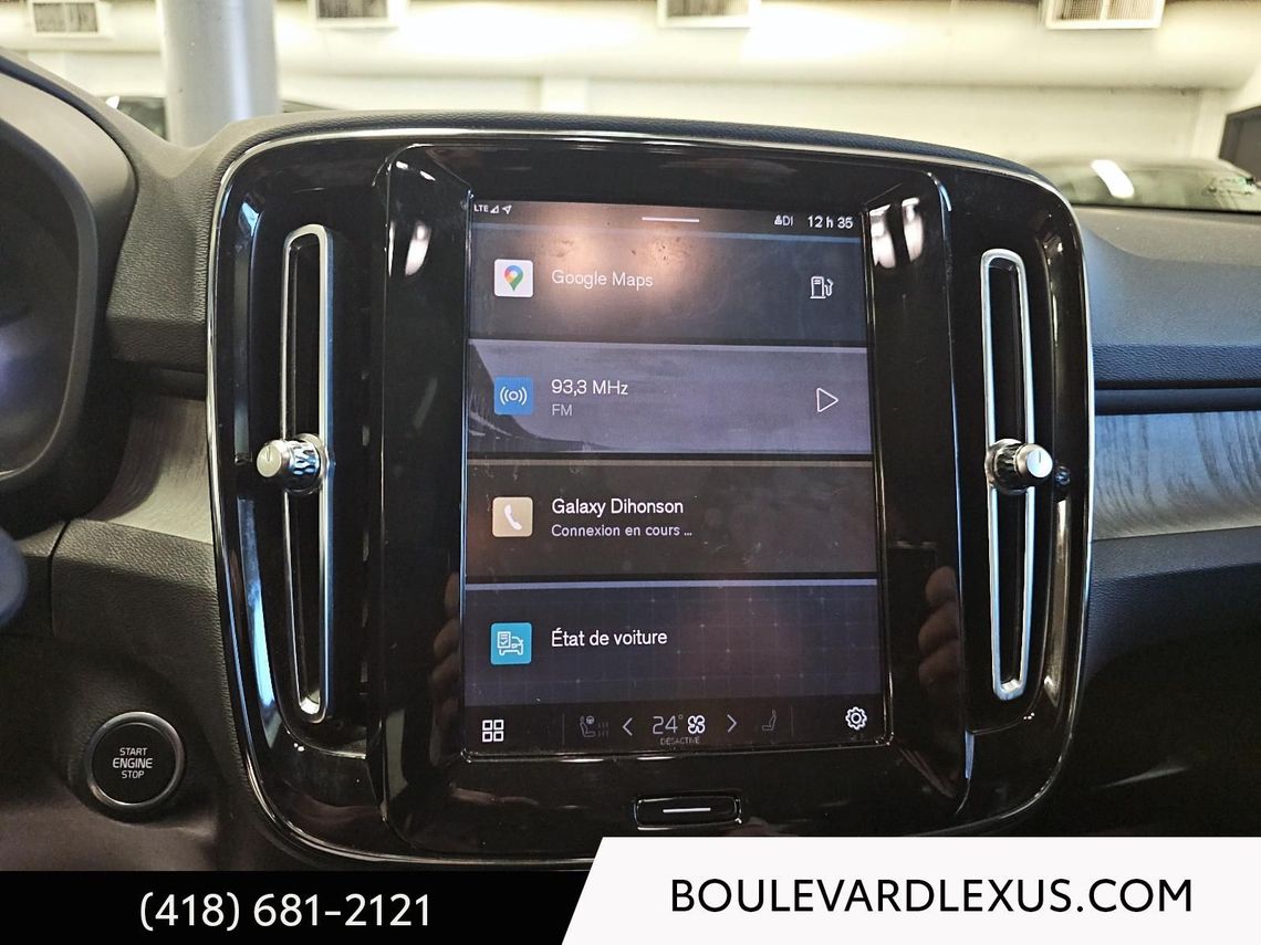 2024 VOLVO XC40 PLUS BRIGHT AWD