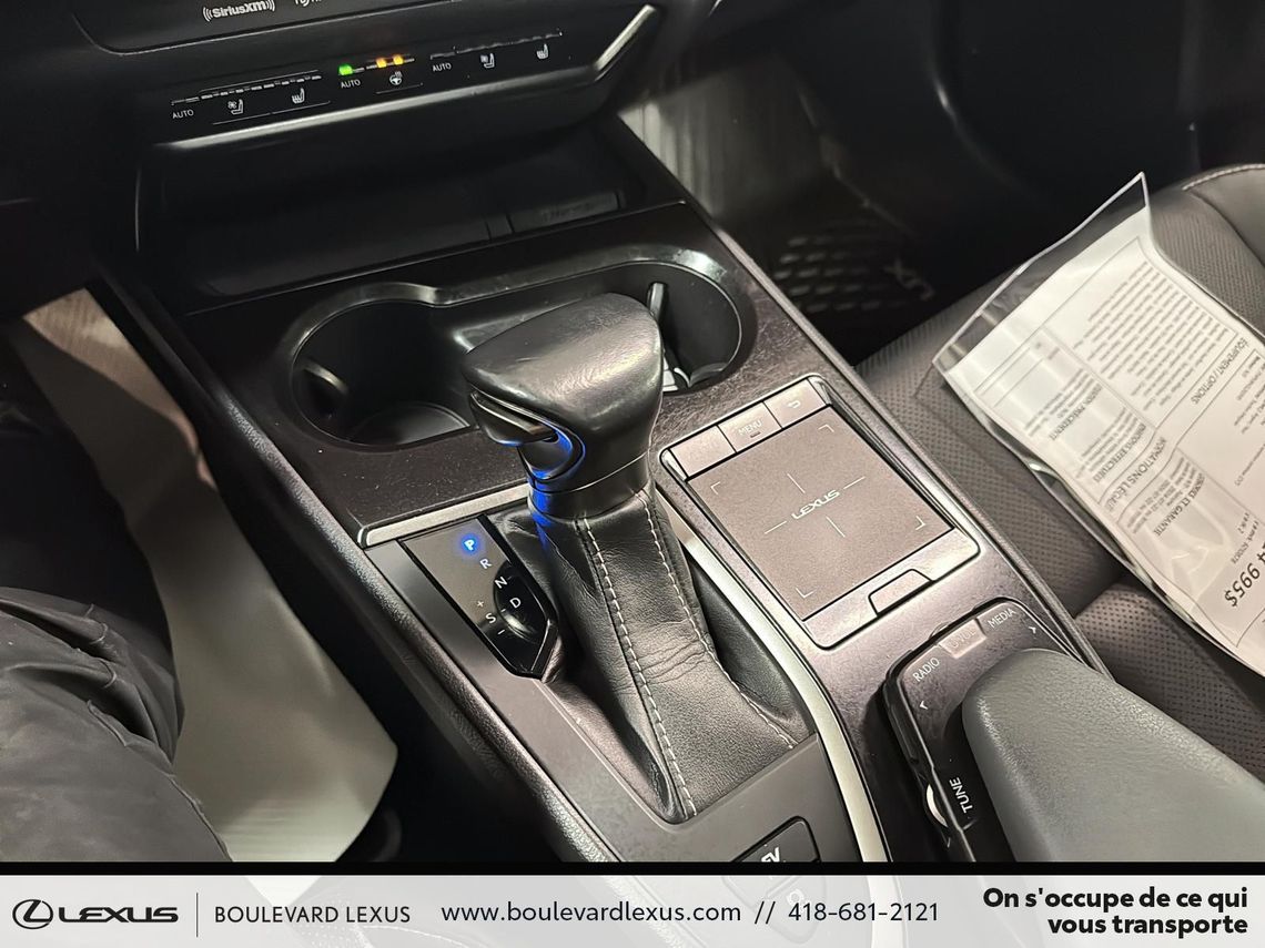 2020 LEXUS UX 250h GROUPE PREMIUM AWD