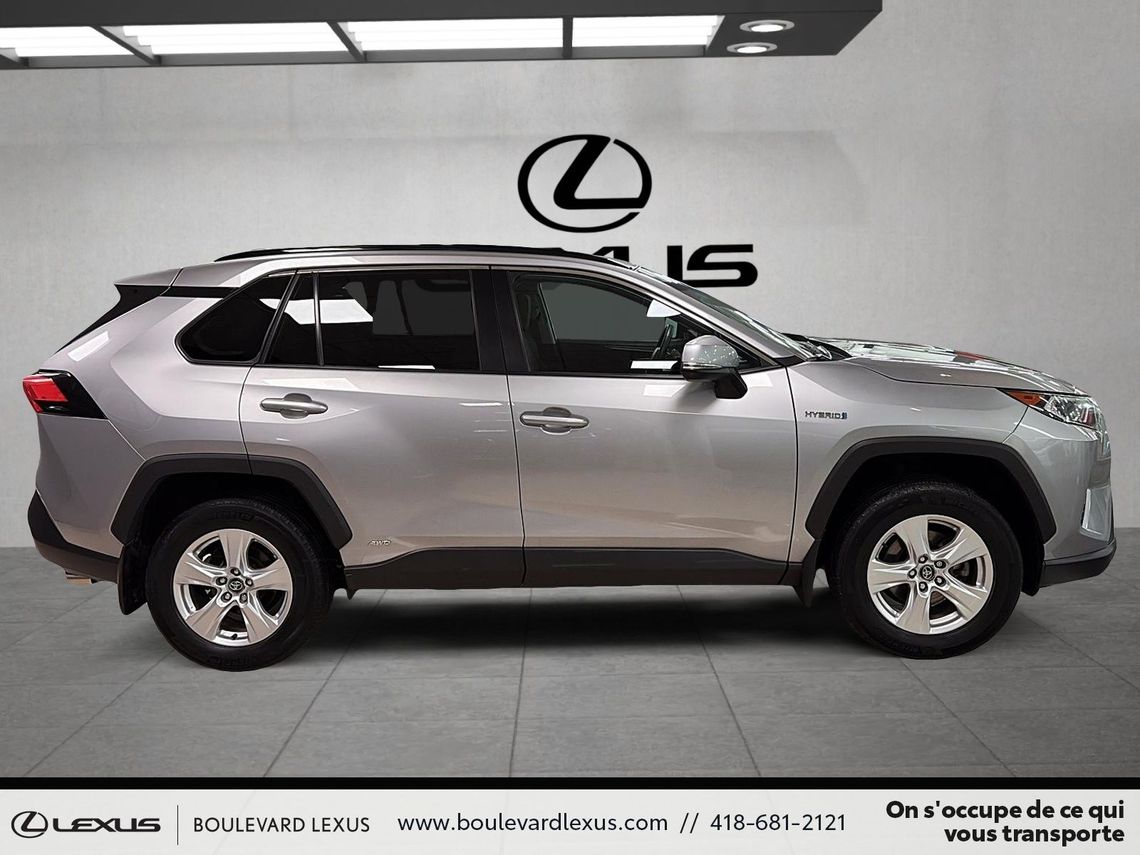 2020 TOYOTA RAV4 HYBRIDE XLE