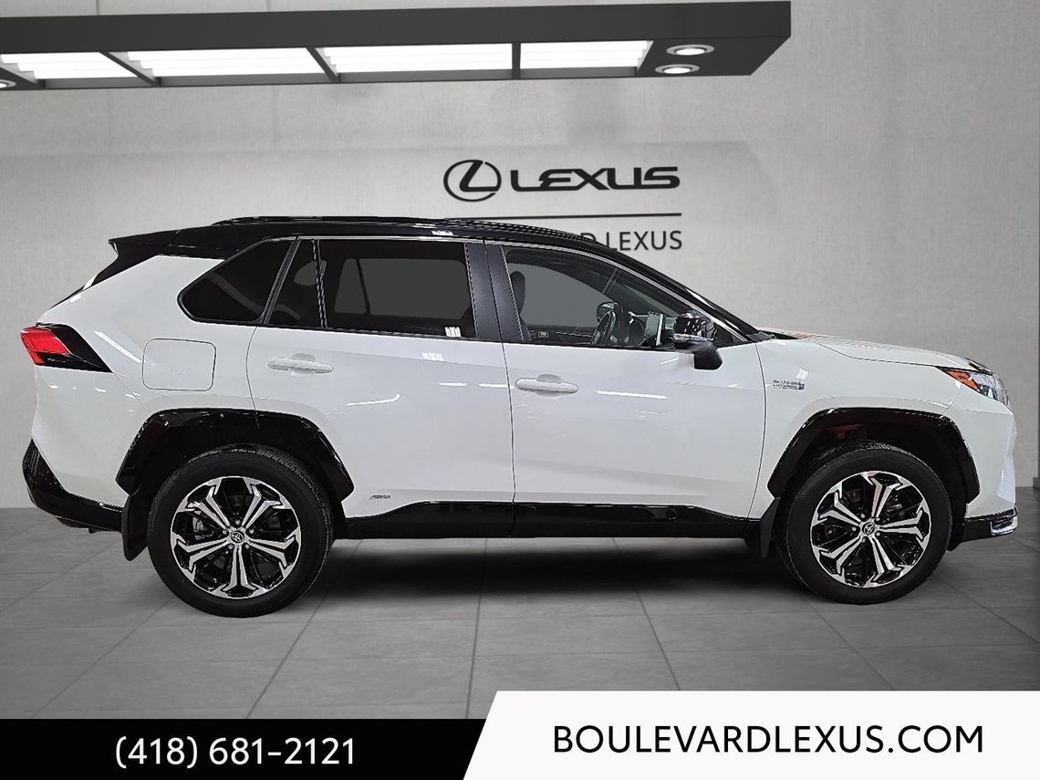2022 TOYOTA RAV4 PRIME XSE AWD