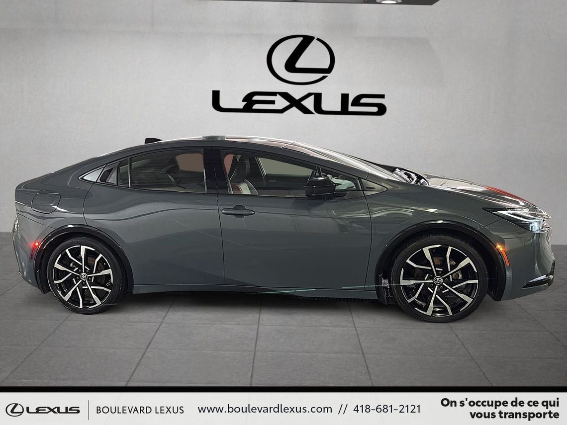 2024 TOYOTA PRIUS PRIME XSE