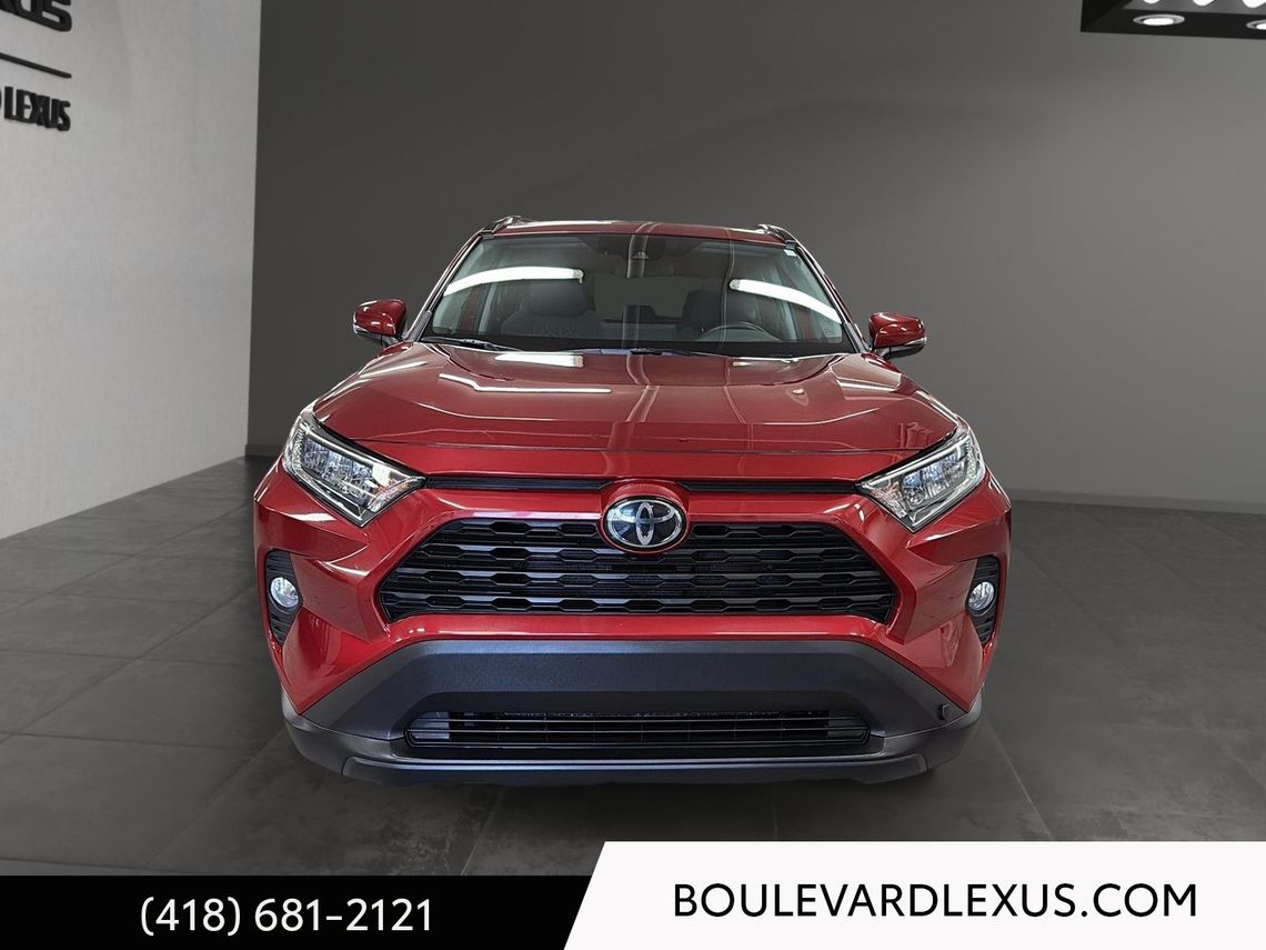 2020 TOYOTA RAV4 XLE AWD