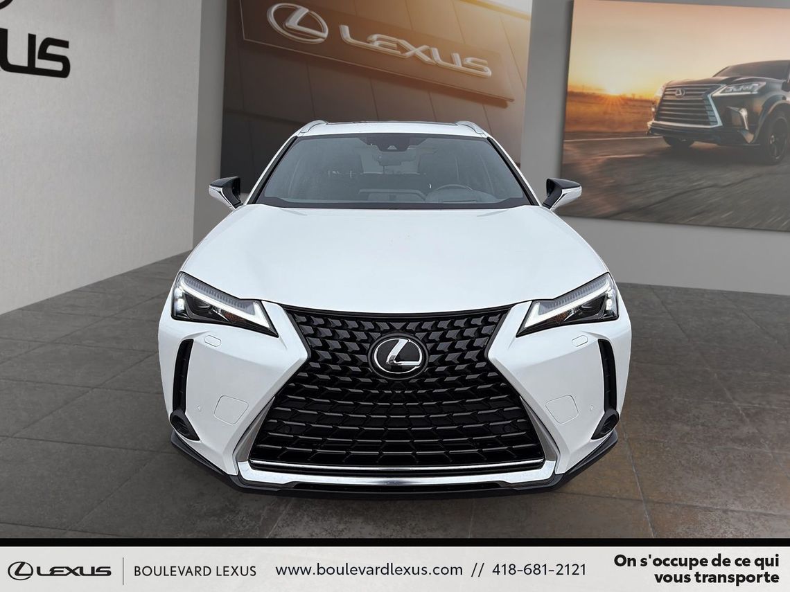 2023 LEXUS UX 250h GROUPE LUXE AWD